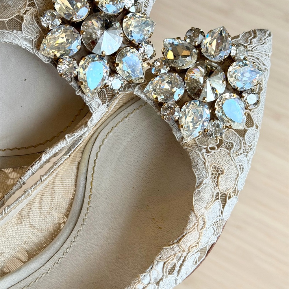 Dolce&Gabbana Lace Embellished Women's Heels - Picture 7 of 9